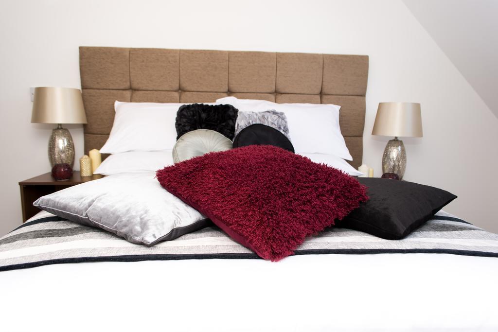 Trivelles Mayfair,Stockport Ngoại thất bức ảnh