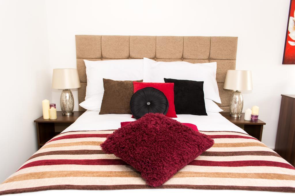 Trivelles Mayfair,Stockport Ngoại thất bức ảnh
