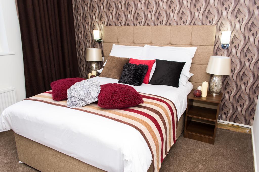 Trivelles Mayfair,Stockport Ngoại thất bức ảnh