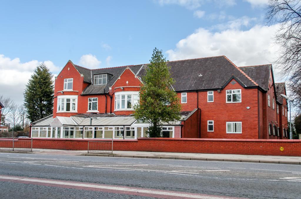 Trivelles Mayfair,Stockport Ngoại thất bức ảnh