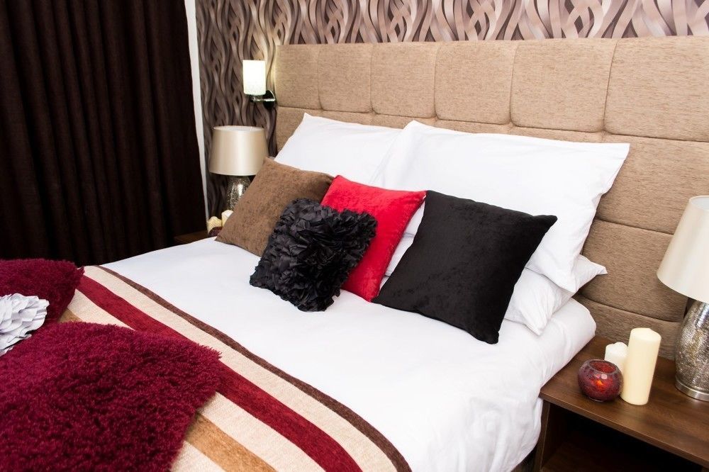 Trivelles Mayfair,Stockport Ngoại thất bức ảnh