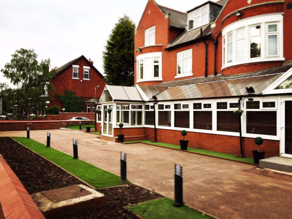 Trivelles Mayfair,Stockport Ngoại thất bức ảnh